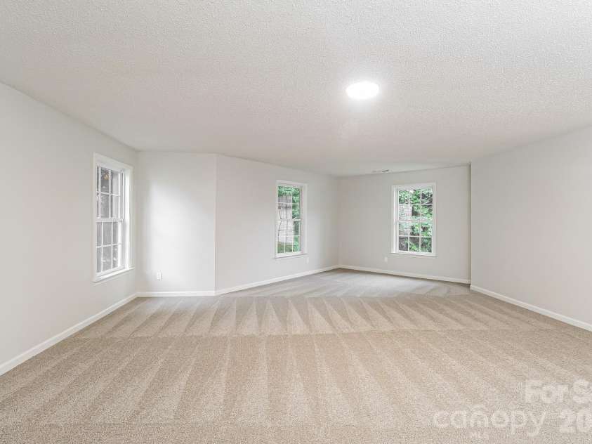 1436 Tygress Drive, Kannapolis, NC 28081.  MLS# CAR4407982, YatesRealty ID 40018. 