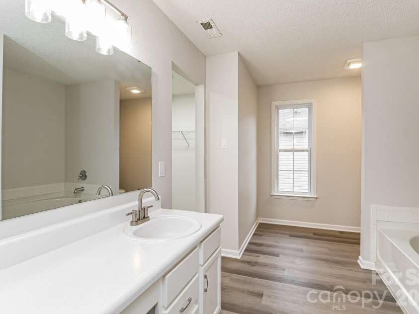 1436 Tygress Drive, Kannapolis, NC 28081.  MLS# CAR4407982, YatesRealty ID 40018. 