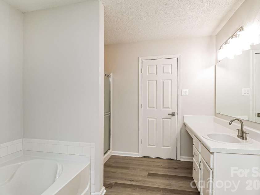 1436 Tygress Drive, Kannapolis, NC 28081.  MLS# CAR4407982, YatesRealty ID 40018. 