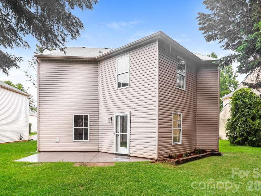 1436 Tygress Drive, Kannapolis, NC 28081.  MLS# CAR4407982, YatesRealty ID 40018. 