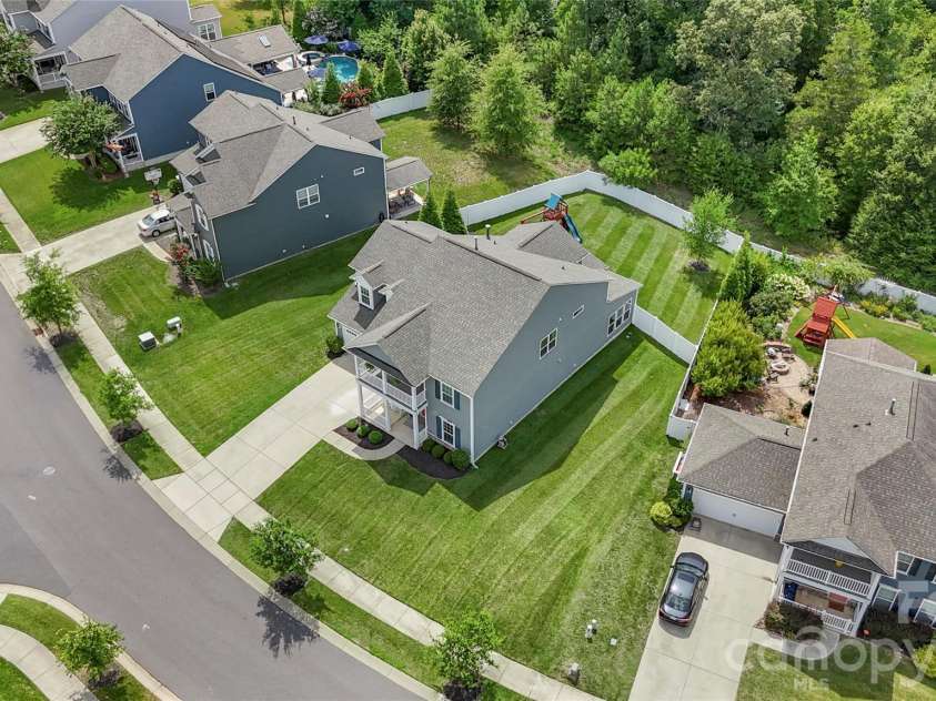 8543 Mccullough Club Drive, Fort Mill, SC 29715.  MLS# CAR4407040, YatesRealty ID 40024. 