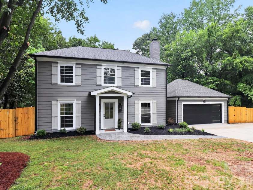 400 Hickok Court, Charlotte, NC 28270.  MLS# CAR4405887, YatesRealty ID 40025. 