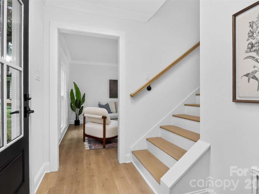 400 Hickok Court, Charlotte, NC 28270.  MLS# CAR4405887, YatesRealty ID 40025. 