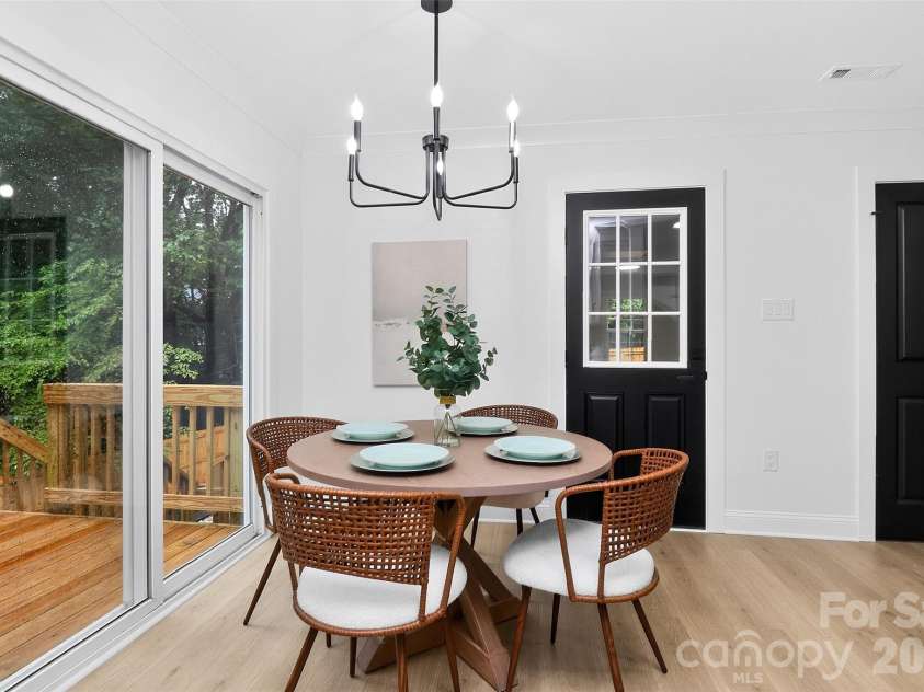 400 Hickok Court, Charlotte, NC 28270.  MLS# CAR4405887, YatesRealty ID 40025. 