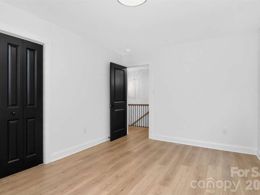 400 Hickok Court, Charlotte, NC 28270.  MLS# CAR4405887, YatesRealty ID 40025. 