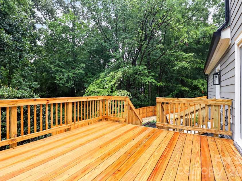 400 Hickok Court, Charlotte, NC 28270.  MLS# CAR4405887, YatesRealty ID 40025. 