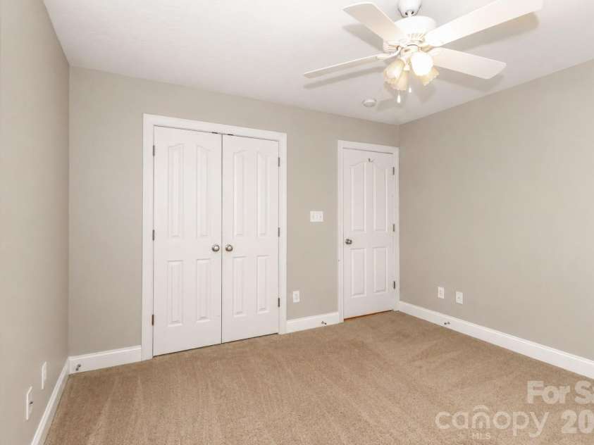 115 Seven Springs Loop, Statesville, NC 28625.  MLS# CAR4406467, YatesRealty ID 40026. 