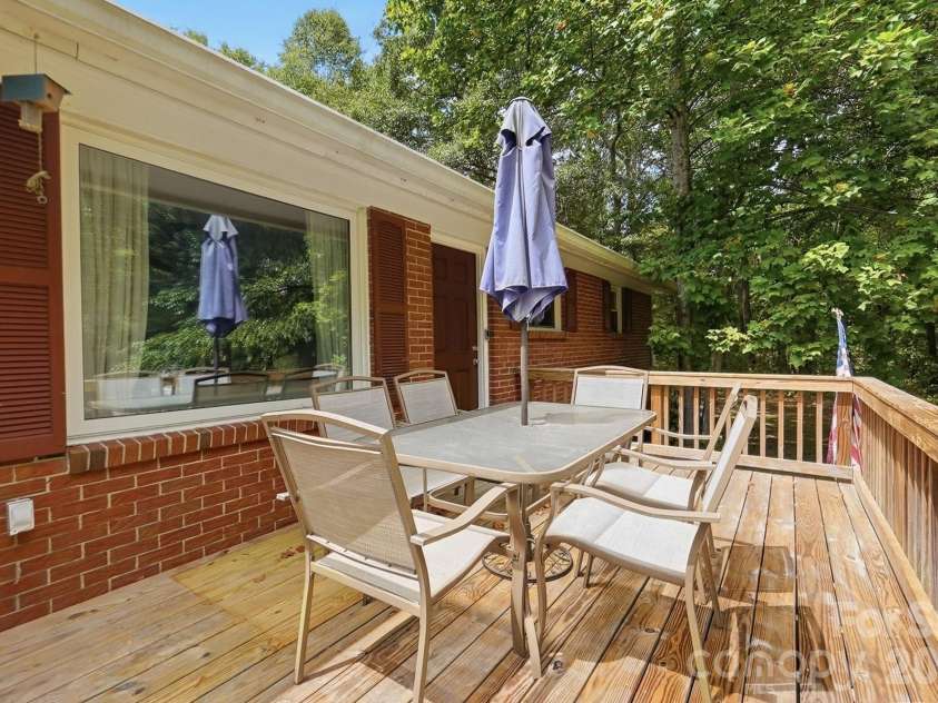 2220 Oldfield Road, Rock Hill, SC 29730.  MLS# CAR4401380, YatesRealty ID 40028. 