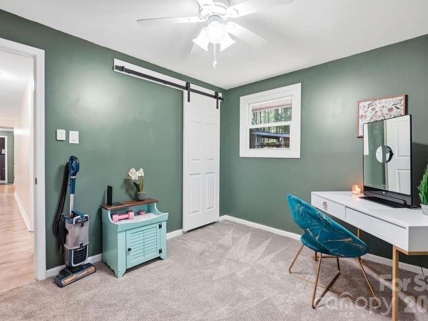 2220 Oldfield Road, Rock Hill, SC 29730.  MLS# CAR4401380, YatesRealty ID 40028. 