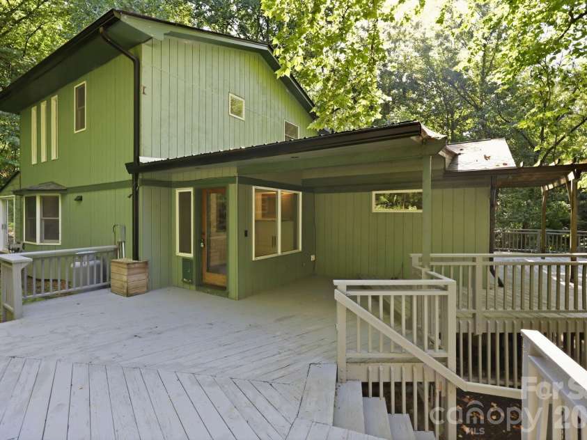 222 Morgan Cove Road, Candler, NC 28715.  MLS# CAR4403982, YatesRealty ID 40029. 
