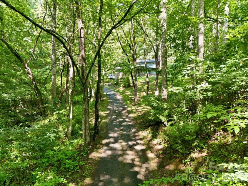 222 Morgan Cove Road, Candler, NC 28715.  MLS# CAR4403982, YatesRealty ID 40029. 