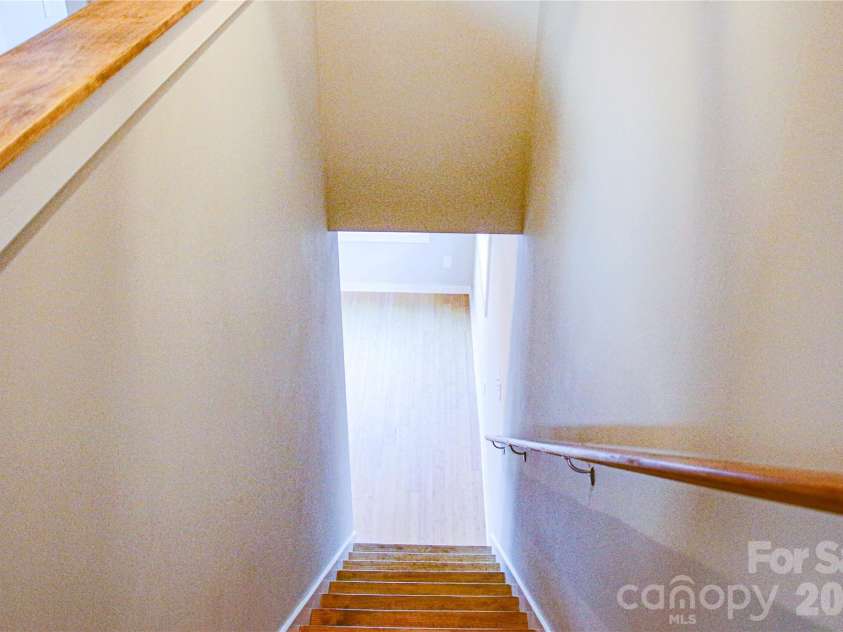 110 Lager Lane, Asheville, NC 28806.  MLS# CAR4343438, YatesRealty ID 4003. 