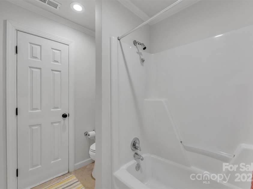 3759 Sand Wedge Drive, Gastonia, NC 28056.  MLS# CAR4224462, YatesRealty ID 4003. 