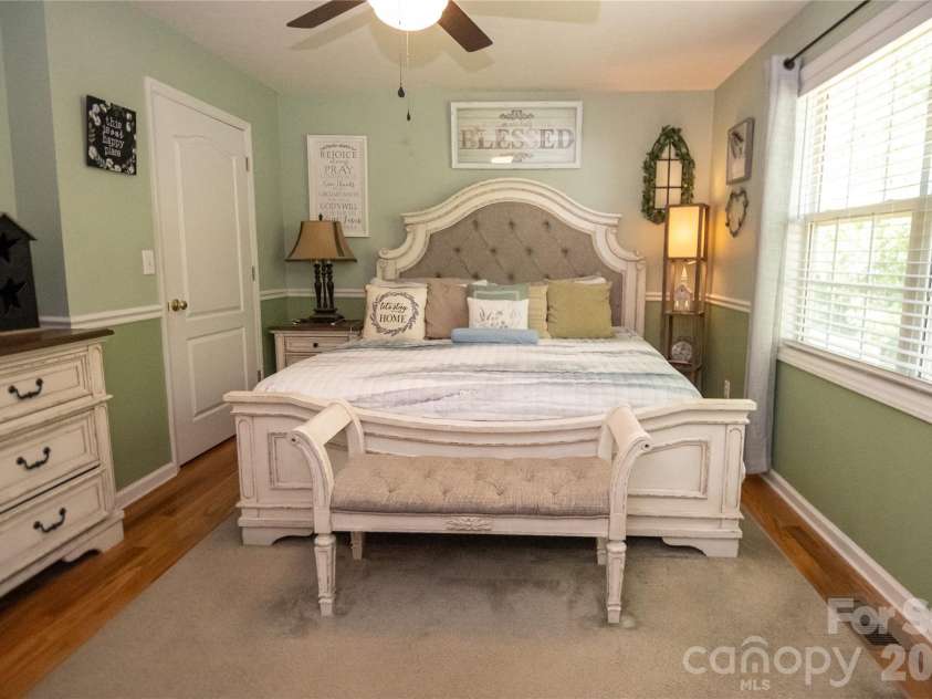 202 Raintree Lane, Morganton, NC 28655.  MLS# CAR4405273, YatesRealty ID 40030. 