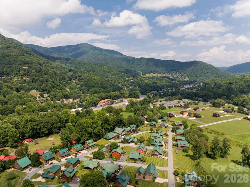 649 Panoramic Loop, Maggie Valley, NC 28751.  MLS# CAR4360546, YatesRealty ID 40031. Community view