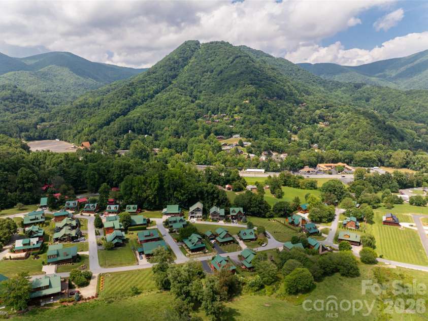 649 Panoramic Loop, Maggie Valley, NC 28751.  MLS# CAR4360546, YatesRealty ID 40031. Community view