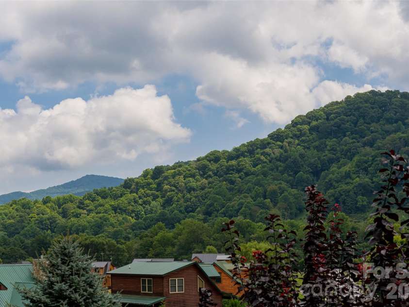 649 Panoramic Loop, Maggie Valley, NC 28751.  MLS# CAR4360546, YatesRealty ID 40031. Front views