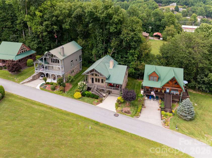 649 Panoramic Loop, Maggie Valley, NC 28751.  MLS# CAR4360546, YatesRealty ID 40031. Overhead view
