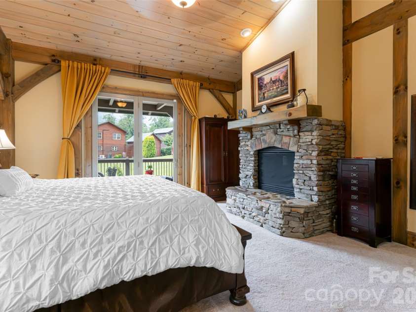 649 Panoramic Loop, Maggie Valley, NC 28751.  MLS# CAR4360546, YatesRealty ID 40031. Primary bedroom