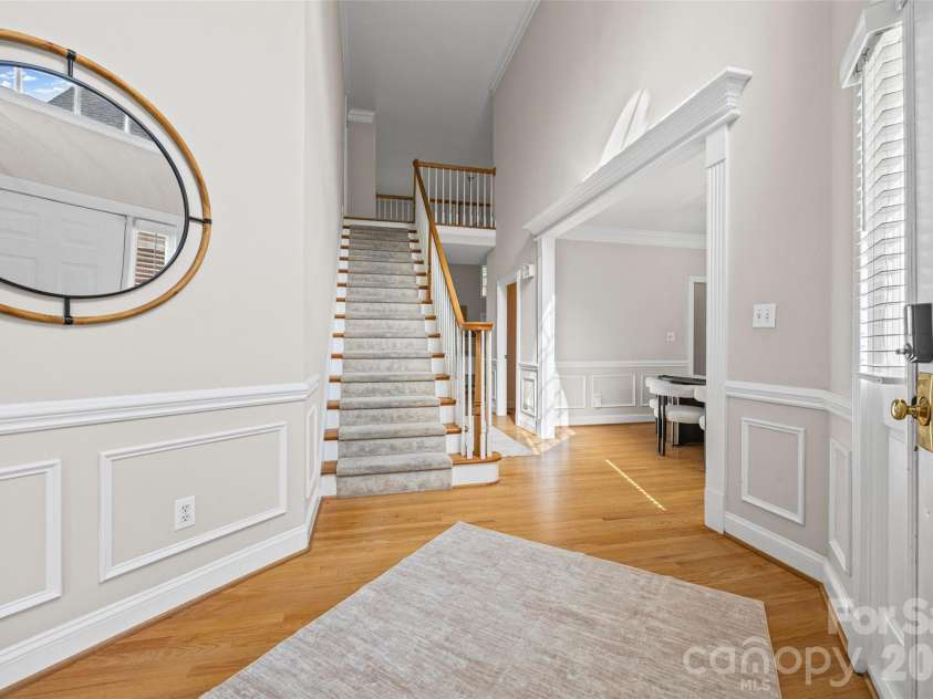 6917 Riesman Lane, Charlotte, NC 28210.  MLS# CAR4406253, YatesRealty ID 40035. 