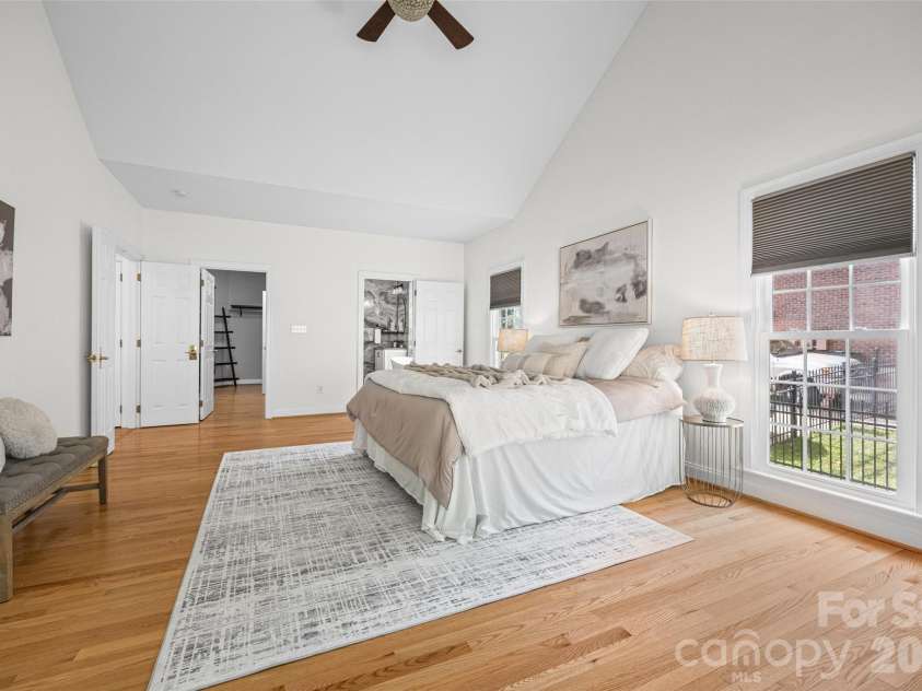 6917 Riesman Lane, Charlotte, NC 28210.  MLS# CAR4406253, YatesRealty ID 40035. 
