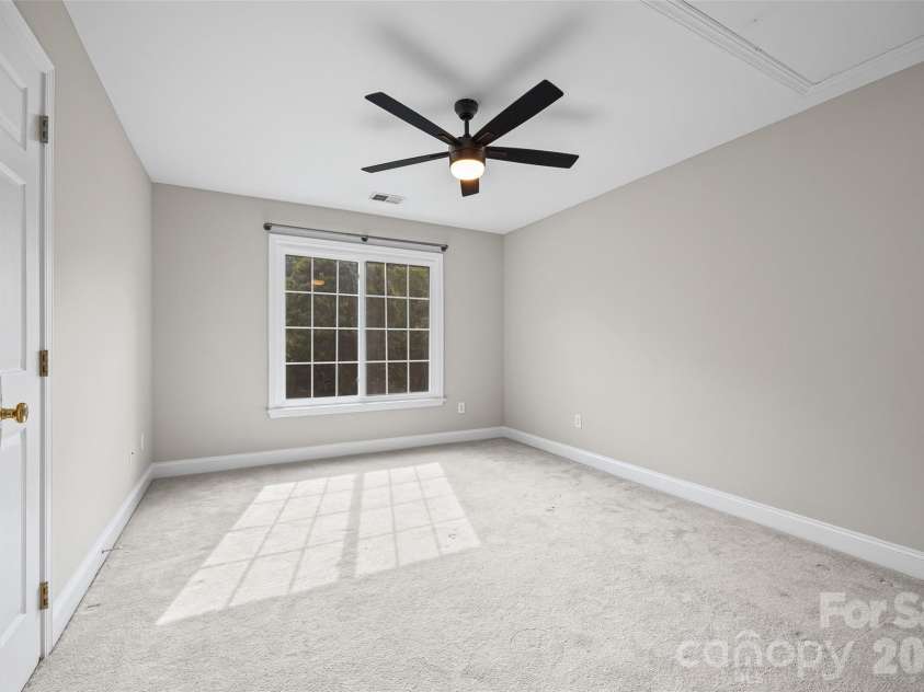 6917 Riesman Lane, Charlotte, NC 28210.  MLS# CAR4406253, YatesRealty ID 40035. 