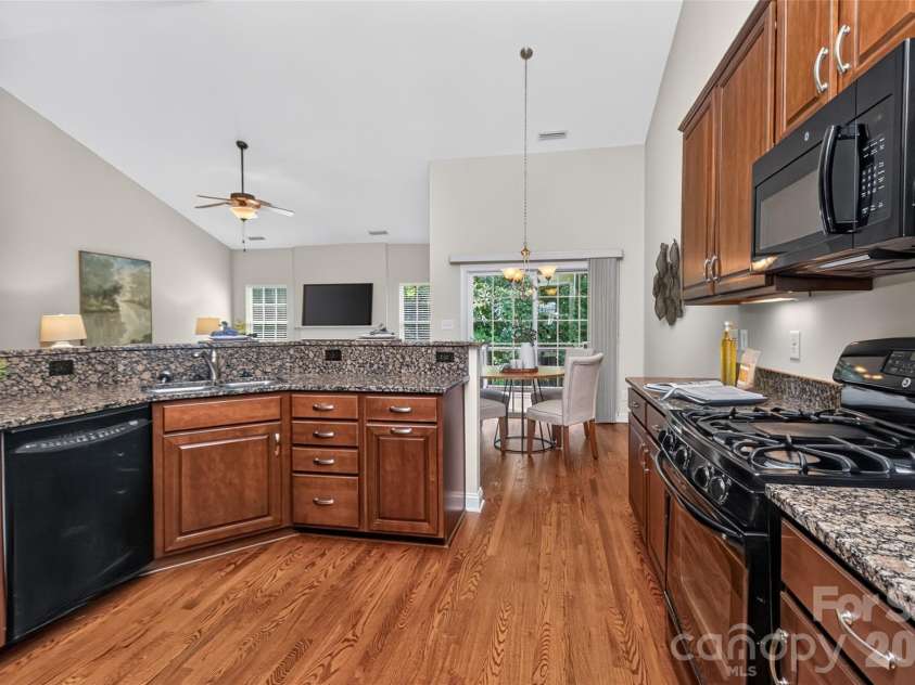 1205 Williamstown Road, Matthews, NC 28105.  MLS# CAR4404692, YatesRealty ID 40037. 