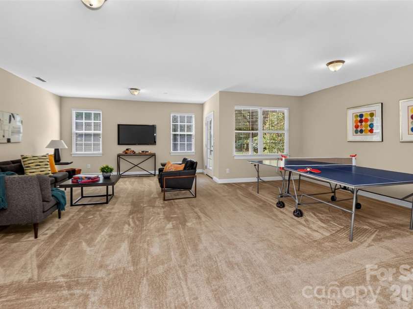 1205 Williamstown Road, Matthews, NC 28105.  MLS# CAR4404692, YatesRealty ID 40037. 