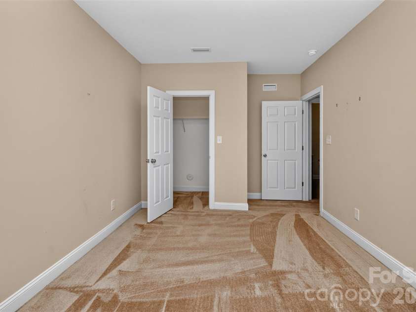 1205 Williamstown Road, Matthews, NC 28105.  MLS# CAR4404692, YatesRealty ID 40037. 