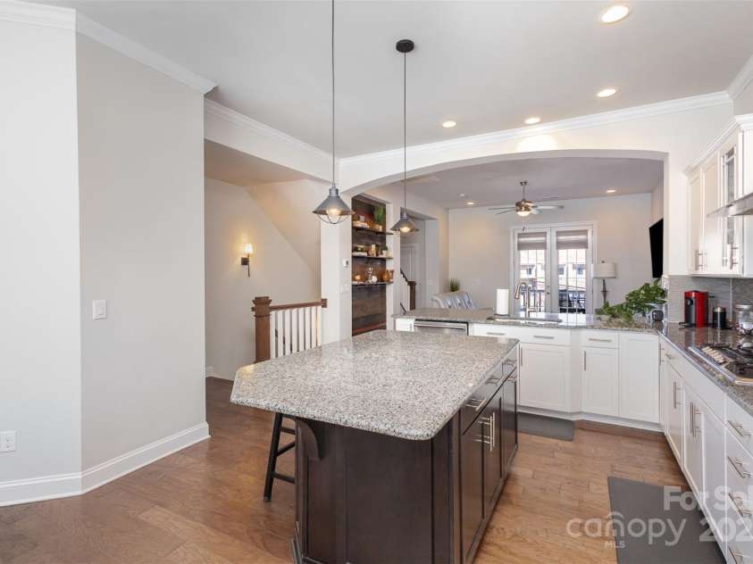 234 Iverson Way, Charlotte, NC 28203.  MLS# CAR4227452, YatesRealty ID 4004. 