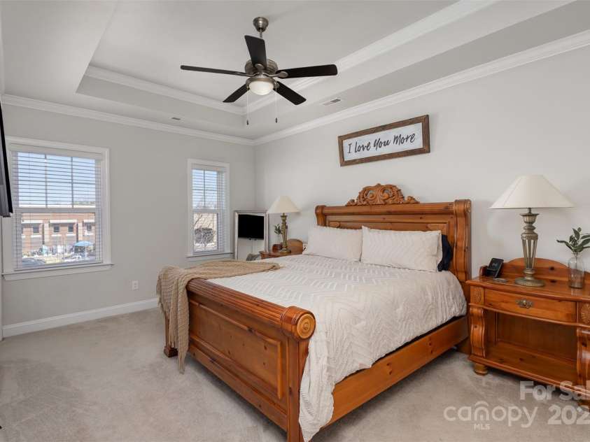 234 Iverson Way, Charlotte, NC 28203.  MLS# CAR4227452, YatesRealty ID 4004. Primary bedroom