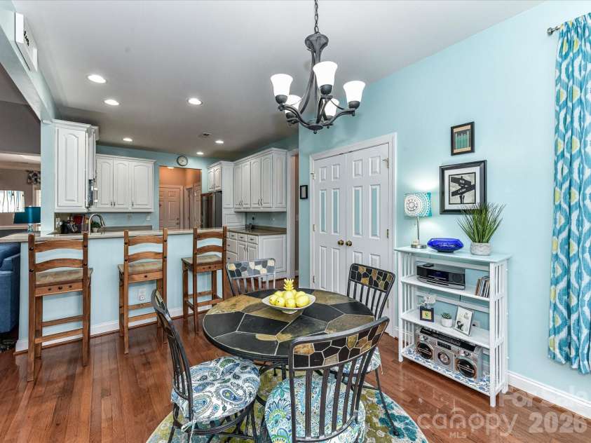 3619 Savannah Hills Drive, Matthews, NC 28105.  MLS# CAR4325650, YatesRealty ID 4004. 