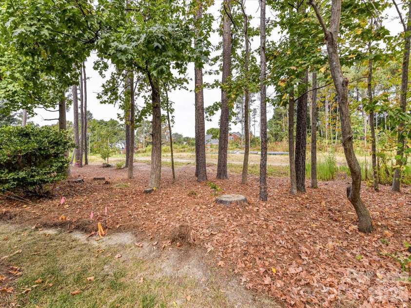 3619 Savannah Hills Drive, Matthews, NC 28105.  MLS# CAR4325650, YatesRealty ID 4004. 