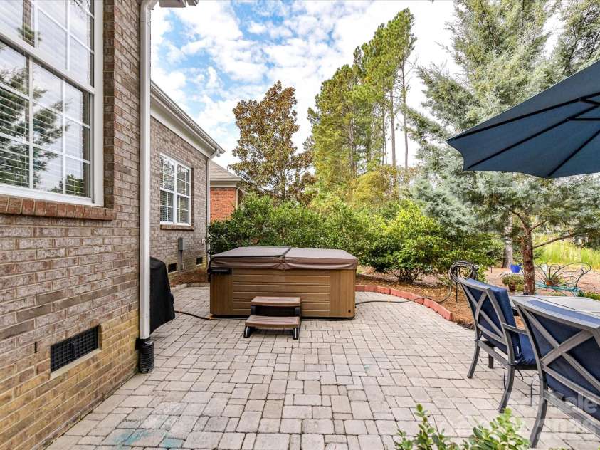 3619 Savannah Hills Drive, Matthews, NC 28105.  MLS# CAR4325650, YatesRealty ID 4004. Hot Tub Included