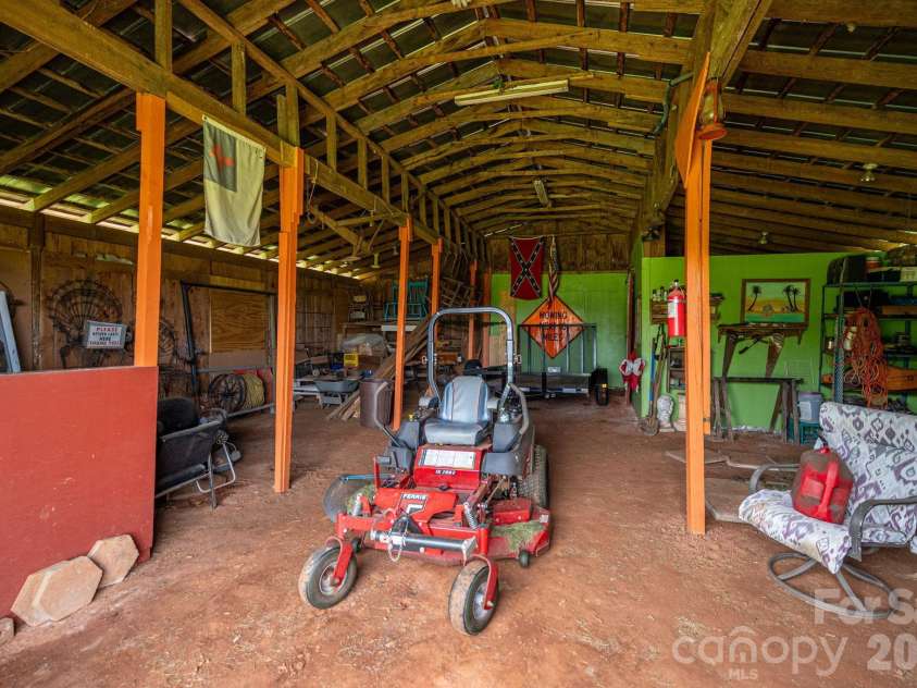 5958 Hoover Elmore Road, Lincolnton, NC 28092.  MLS# CAR4357413, YatesRealty ID 4004. 