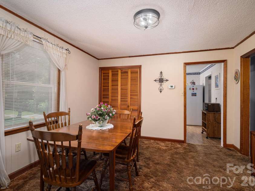 5958 Hoover Elmore Road, Lincolnton, NC 28092.  MLS# CAR4357413, YatesRealty ID 4004. 