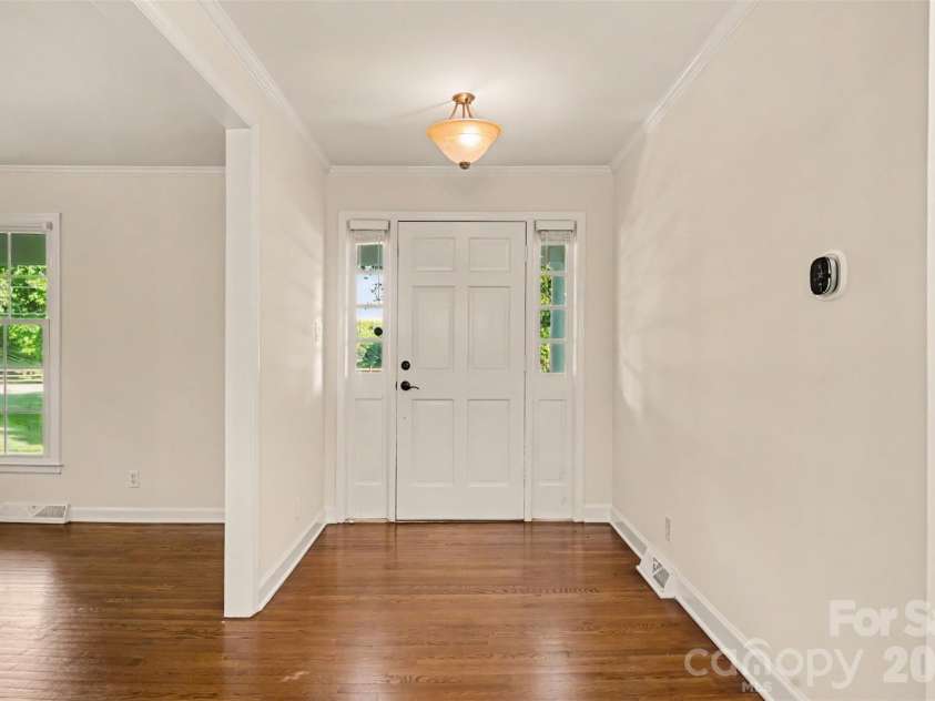 10858 Barberville Road, Fort Mill, SC 29707.  MLS# CAR4406368, YatesRealty ID 40044. 