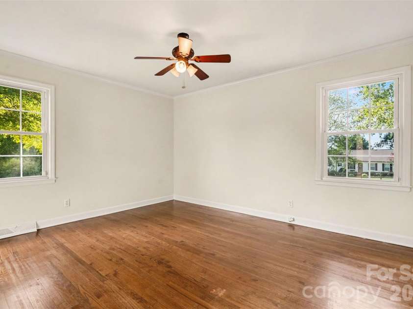 10858 Barberville Road, Fort Mill, SC 29707.  MLS# CAR4406368, YatesRealty ID 40044. 