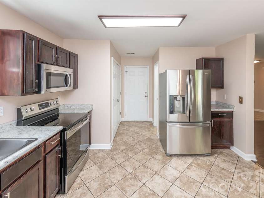 266 Kendra Drive, Concord, NC 28025.  MLS# CAR4401162, YatesRealty ID 40046. 