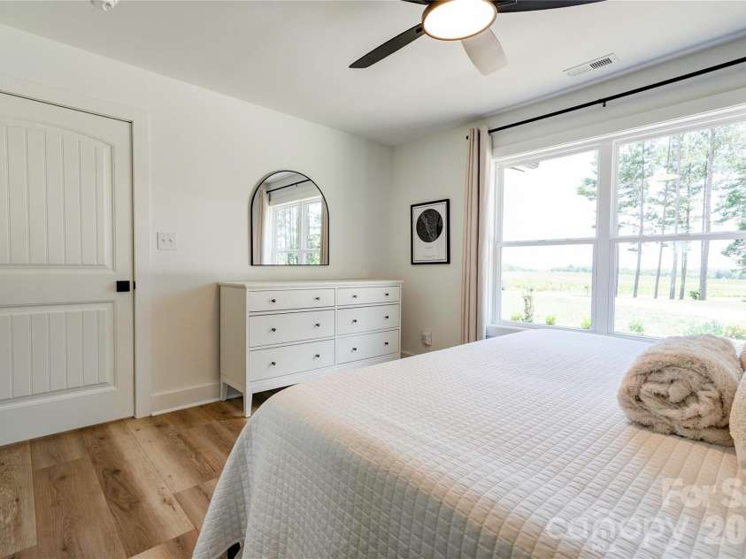 1405 Derby Drive, Shelby, NC 28150.  MLS# CAR4402814, YatesRealty ID 40047. 