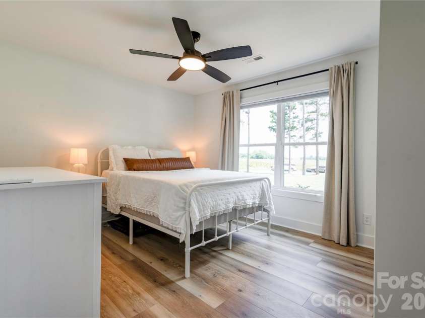 1405 Derby Drive, Shelby, NC 28150.  MLS# CAR4402814, YatesRealty ID 40047. 