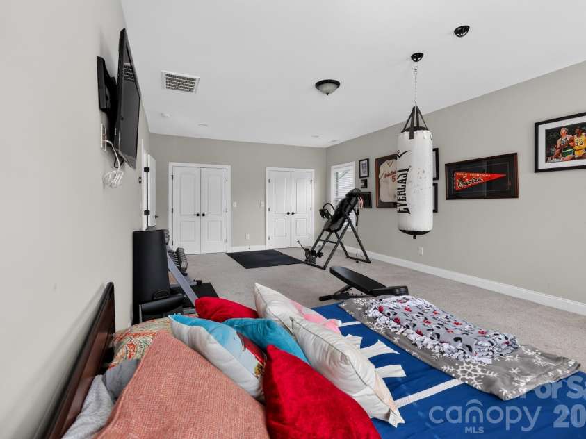 1016 Kara Court, Matthews, NC 28104.  MLS# CAR4406880, YatesRealty ID 40048. 