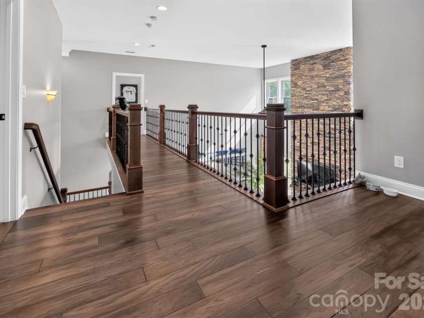 1016 Kara Court, Matthews, NC 28104.  MLS# CAR4406880, YatesRealty ID 40048. 