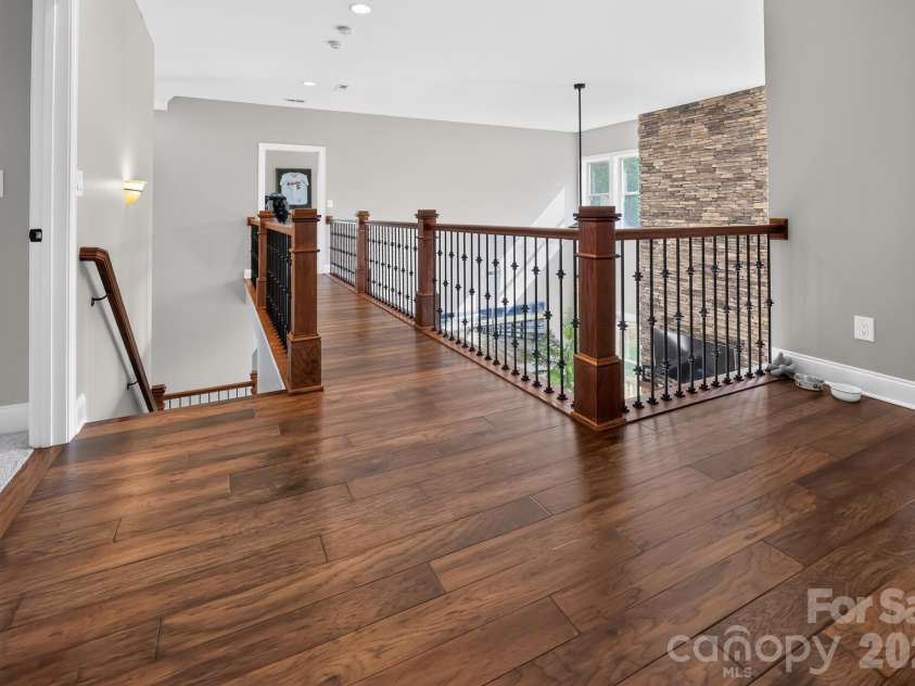 1016 Kara Court, Matthews, NC 28104.  MLS# CAR4406880, YatesRealty ID 40048. 