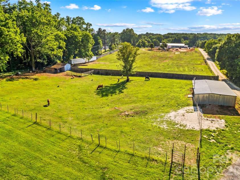 1124 Majolica Road, Salisbury, NC 28147.  MLS# CAR4394256, YatesRealty ID 40049. 