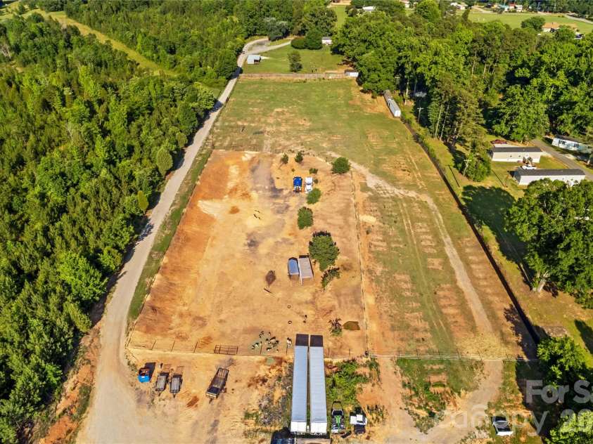 1124 Majolica Road, Salisbury, NC 28147.  MLS# CAR4394256, YatesRealty ID 40049. 
