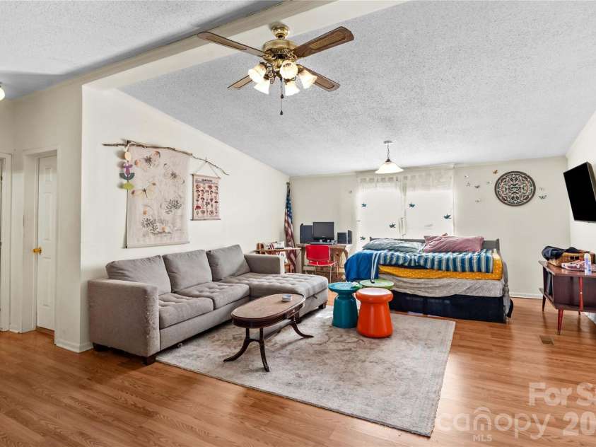 1124 Majolica Road, Salisbury, NC 28147.  MLS# CAR4394256, YatesRealty ID 40049. 