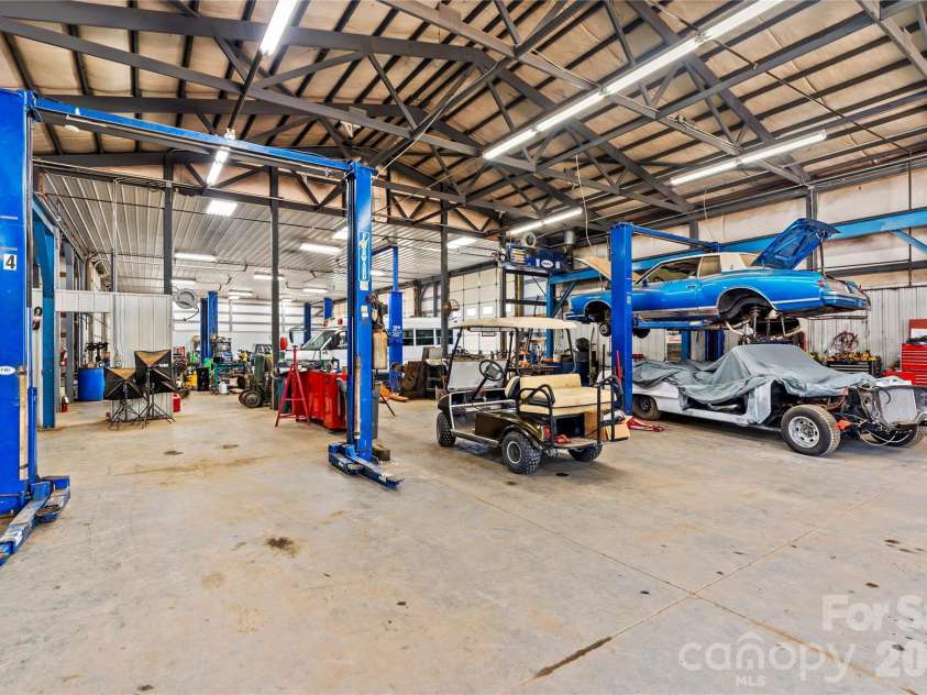 1124 Majolica Road, Salisbury, NC 28147.  MLS# CAR4394256, YatesRealty ID 40049. 
