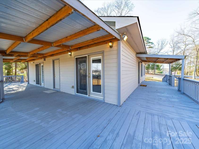 4080 Elks Park Road, Rock Hill, SC 29732.  MLS# CAR4225170, YatesRealty ID 4005. 