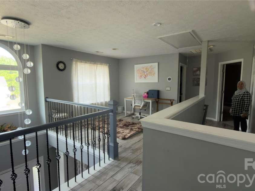 5227 Eagle Creek Drive, Charlotte, NC 28269.  MLS# CAR4398762, YatesRealty ID 40051. 